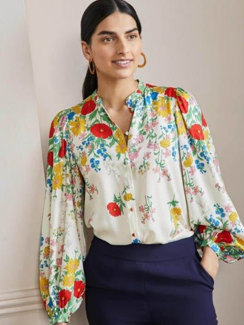 Boden Silk White Multi Floral Blouson Long Sleeve Button Down Blouse